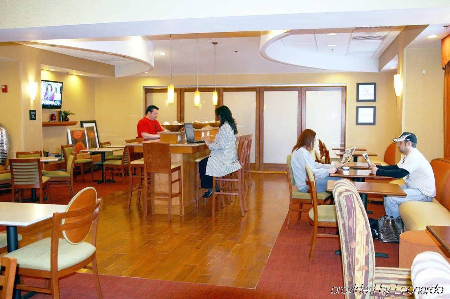 Hampton Inn Petersburg - Southpark Mall Colonial Heights Buitenkant foto