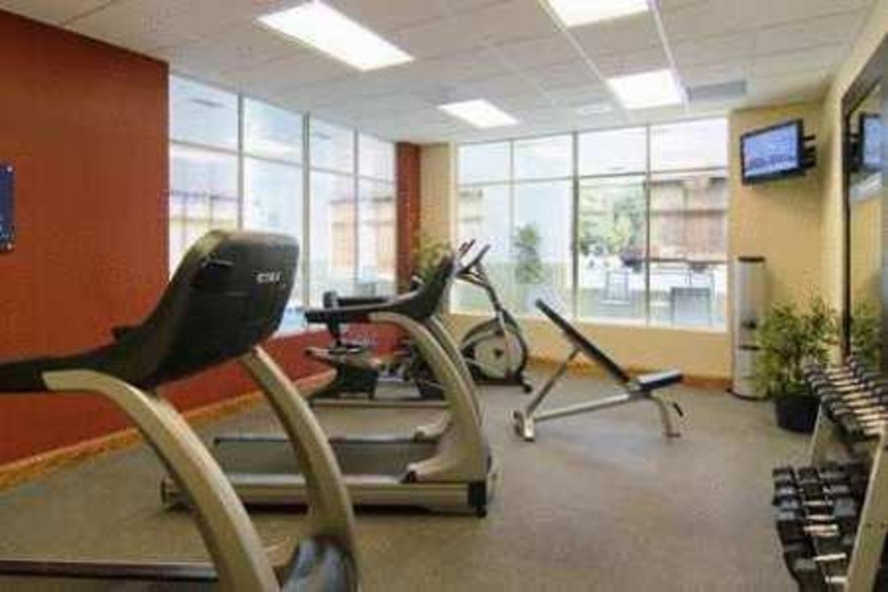 Hampton Inn Petersburg - Southpark Mall Colonial Heights Buitenkant foto